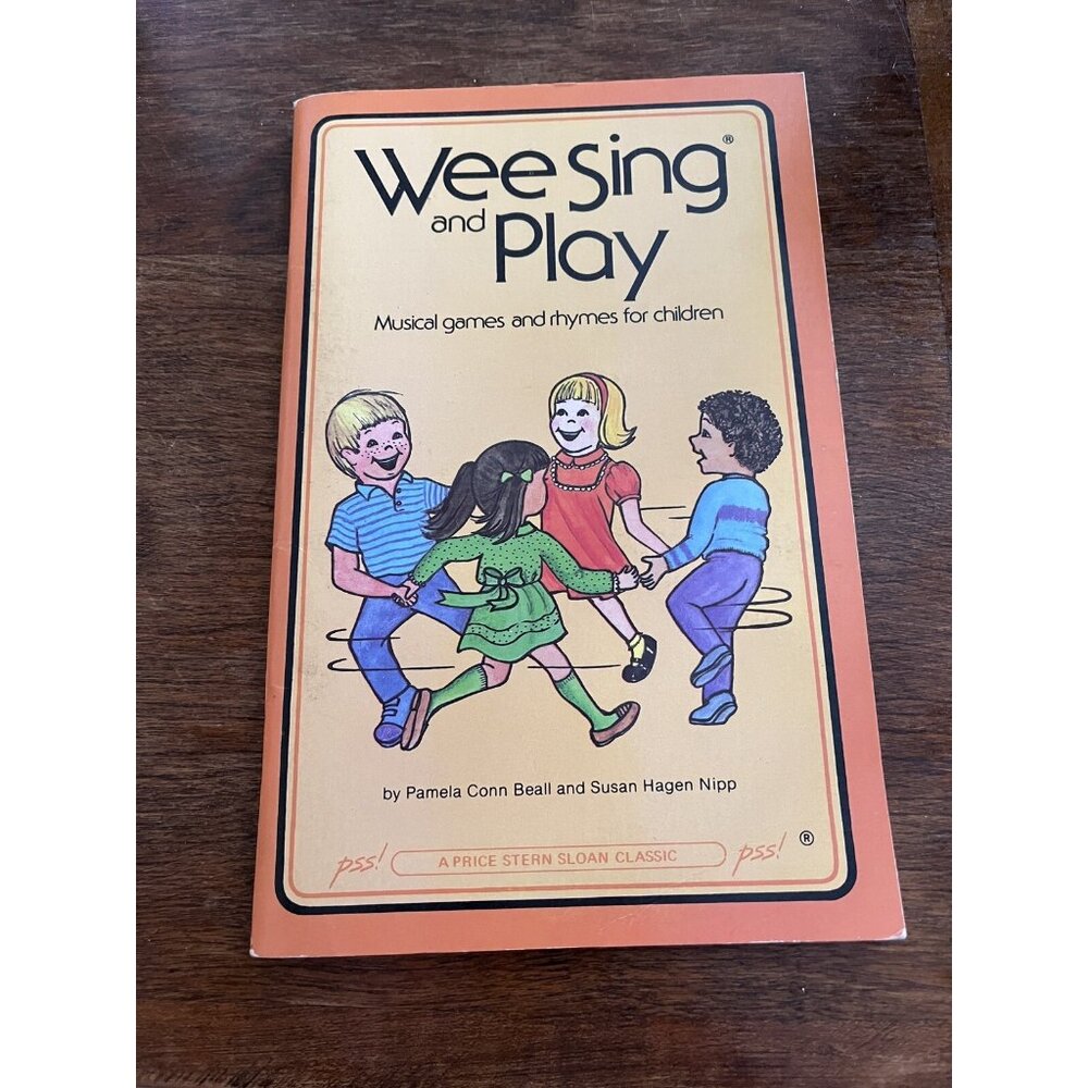 Vtg 1981 Wee Sing Musical Games Rhymes for Children Book Pam Beall Susan Nipp